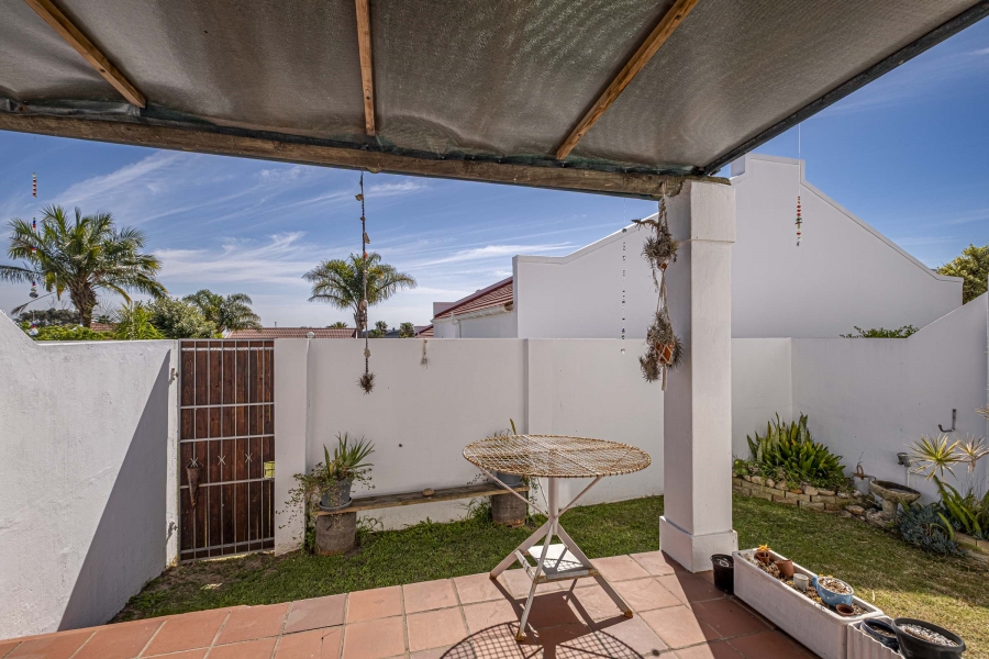 To Let 3 Bedroom Property for Rent in Humewood Eastern Cape